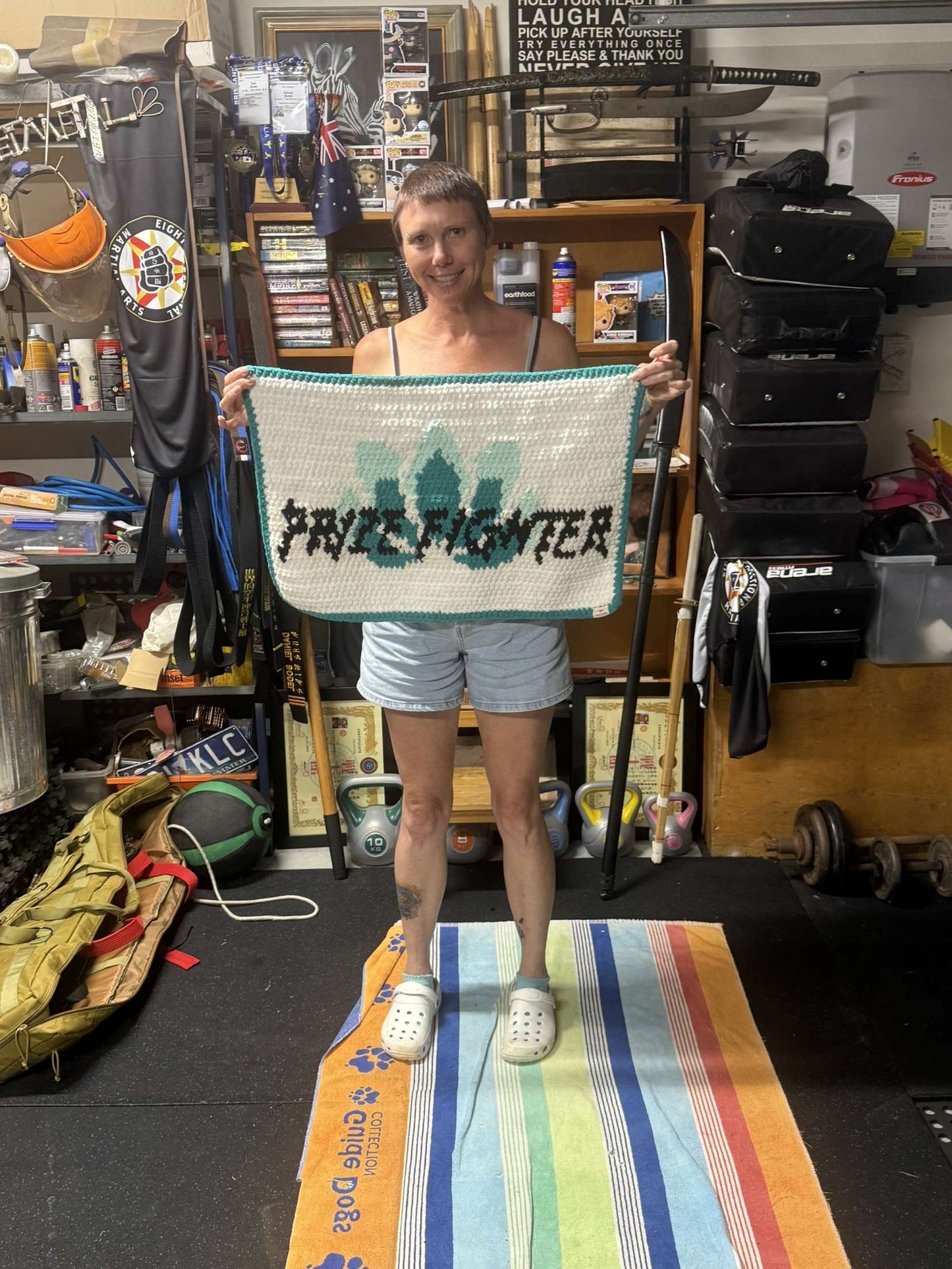The Official PrizeFighter Challenge Crochet logo mat. C.R.E.D.I.TProject002